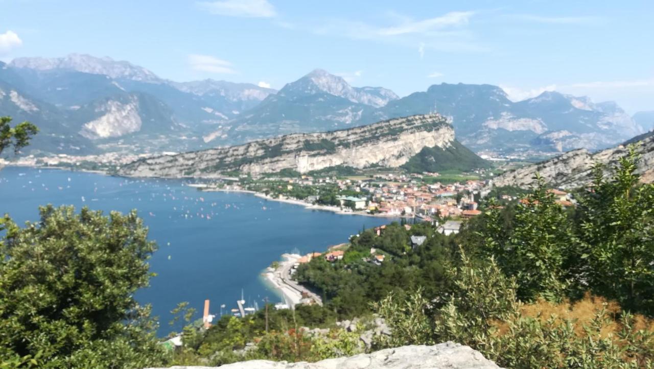 Casa Meda Tabachere Appartamento Sirmione Desenzano Del Garda Pozzolengo Buitenkant foto